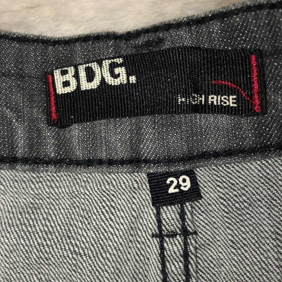 BDG high waist frayed shorts size 29 - Picture 3 of 5